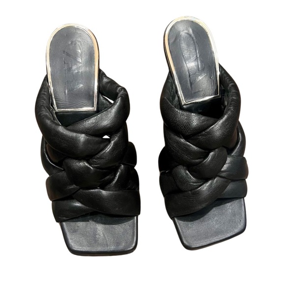 Zara Padded Braided Leather Mules Wm - Picture 1 of 6